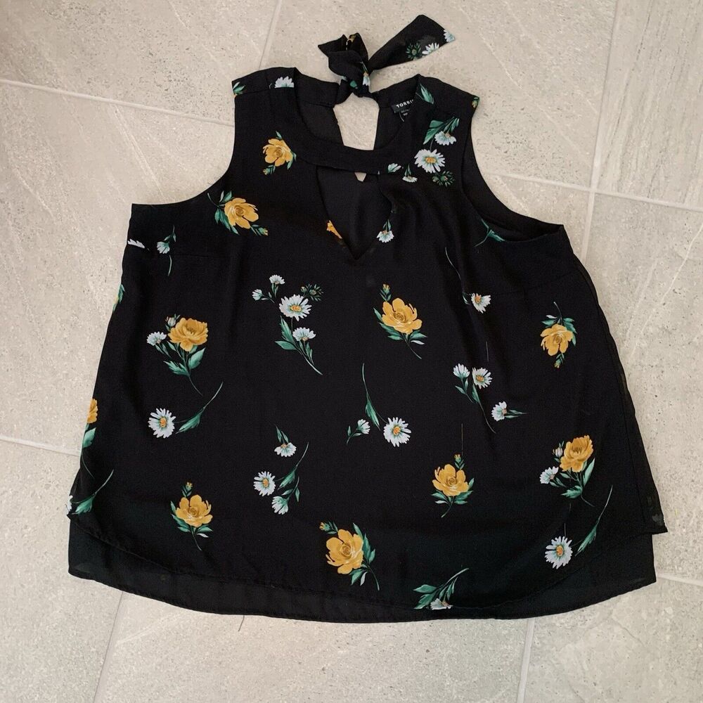 Torrid Tank Black Floral Print Daisy Rose Keyhole Tie Back Neck Sz 00 Lined Top